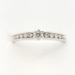 14k White Gold Diamond Engagement Ring