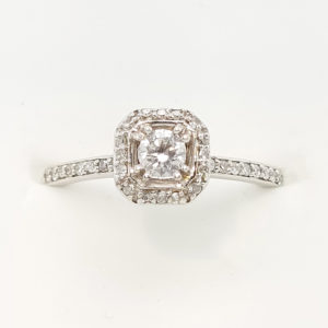 14k White Gold Diamond Engagement Ring