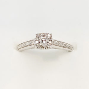 14k White Gold Diamond Engagement Ring