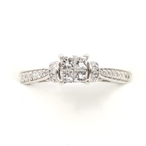 14k White Gold Diamond Engagement Ring