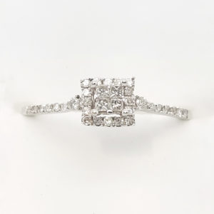 14k White Gold Diamond Engagement Ring